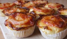 Tarte cu rosii si mozzarella