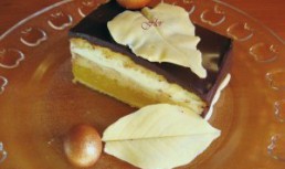 Tort cu ananas si vanilie