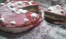 Tort cu frisca