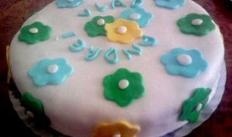 Tort cu mango si crema de branza