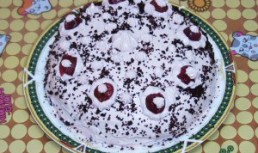 Tort cu visine de post