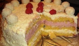 Tort cu zmeura