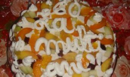 Tort foarte simplu cu fructe