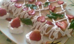 Cremă de căpșuni cu gelatină
