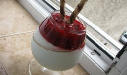 Crema de lamaie cu zmeura parfumata