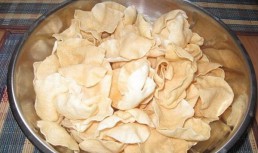 Creveti expandati - Nostalgii culinare din epoca de aur