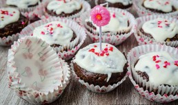 Cupcake cu cicoare si goji