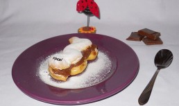 Eclere cu crema de ciocolata