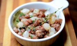 Fasole cu ceapa si cimbru