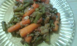 Fasole verde cu morcovi baby si sos de carne