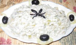 Fasole verde cu sos alb