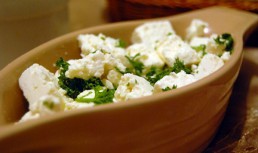 Feta cu chimen si lamaie