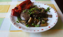 Ficat picant  de pui cu ciuperci