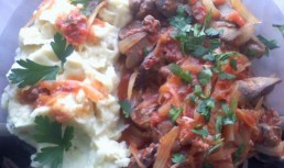 Ficatei sote cu piure de cartofi noi