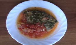 File de peste la cuptor cu mustar, patrunjel si rosii