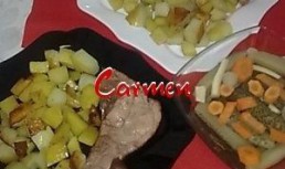 Friptura de porc cu cartofi prajiti