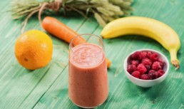 Healty Smoothie cu morcov si zmeura