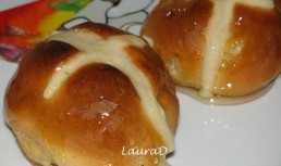 Hot cross buns
