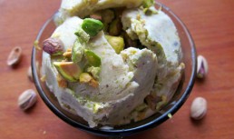 ^Inghetata cu fistic