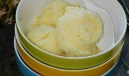 Inghetata de ananas