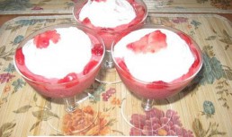 Inghetata rapida de capsune  la Robochef