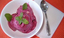 Inghetata sau shake din fructe si atat