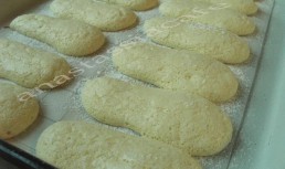 Lady fingers