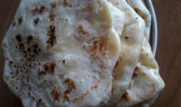 Langos umplut cu cartofi