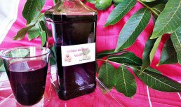 Lichior de nuci verzi