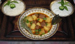 "M'nazaleh batatas"- Gulas  arabesc