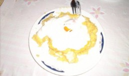 Mamaliguta Cu Branza Si Cu Ochiuri