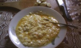 Mancare De Ardei Gras Cu Branza Si Oua