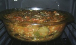 Mancare De Vinete Cu Carne