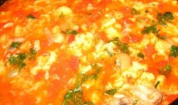 Mancarica De Ardei Copti Cu Suc De Rosii