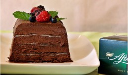 Marquise de ciocolata cu menta