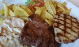 Meniu Din Carne Pe Grill (pentru 2 Persoane)