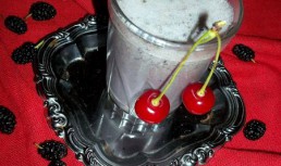 Milkshake cu dude și lapte de soia