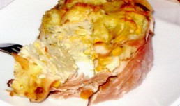 Mini-budinci imbracate in prosciutto