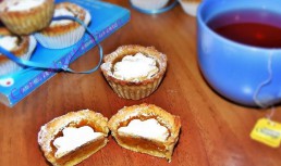 Minitarte cu mar si portocala