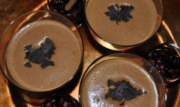 Mousse de Chocolate cu Shots de Rodii