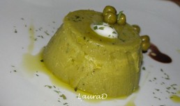 Mousse de sparanghel verde cu mazare si tarhon