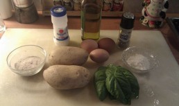 Omleta cu cartofi si busuioc la cuptor