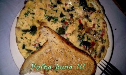 Omleta cu legume si sunca presata