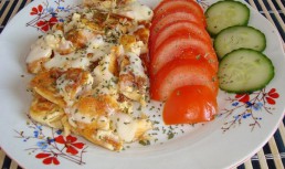 Omleta cu smantana,sunca si cascaval