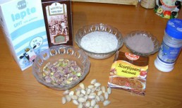 Orez cu cacao si fistic