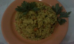 Orez Curry cu legume si pui