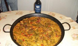 Paella  ( Paella valenciana)