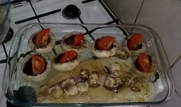 Pangasius cu ciuperci la cuptor