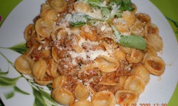 Paste cu ragu