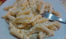 Penne cu branza si smantana